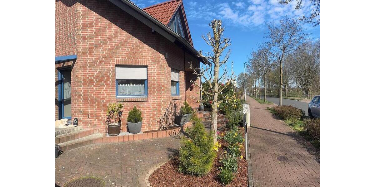 Doppelhaushälfte Neustadt am Rübenberge - 1 Zimmer, 134 m&sup2;, 435.000&euro; | Angebot:26485561