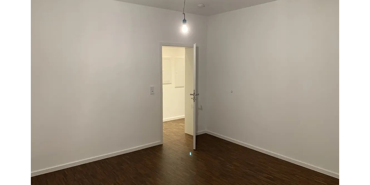 modernisierte 3-Zimmer-DGWohnung mit Balkon und EBK - 3- Hannover List | Angebot:27467432