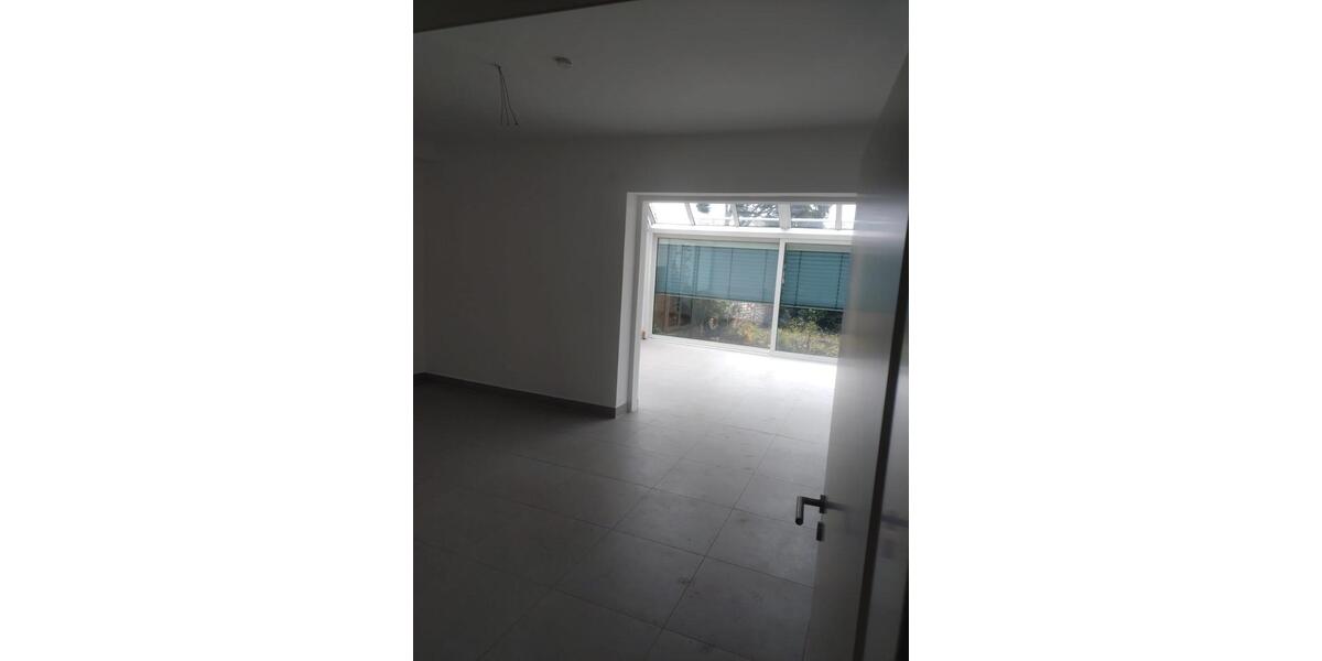 Erdgeschoßwohnung Burgdorf - 2 Zimmer, 66 m&sup2;, 900&euro; | Angebot:25413079