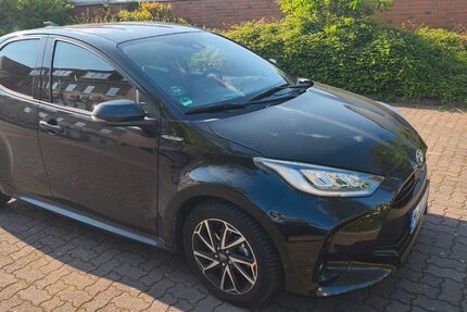 Toyota Yaris 4.400 km 19.900 &euro; Garbsen 30823