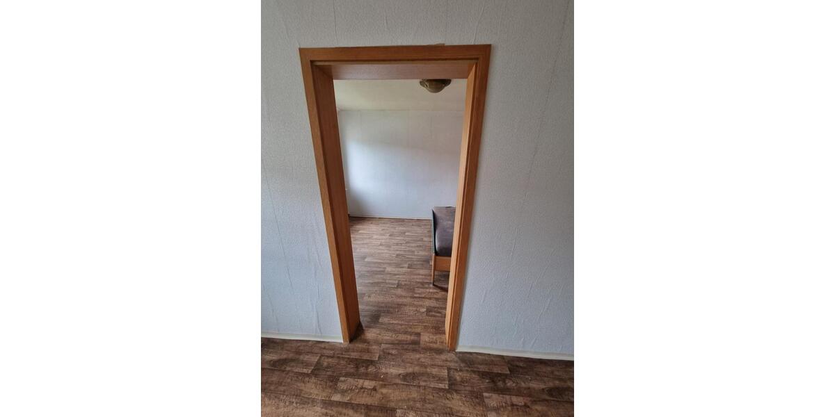 Etagenwohnung Springe - 3.5 Zimmer, 130 m&sup2;, 650&euro; | Angebot:26443667