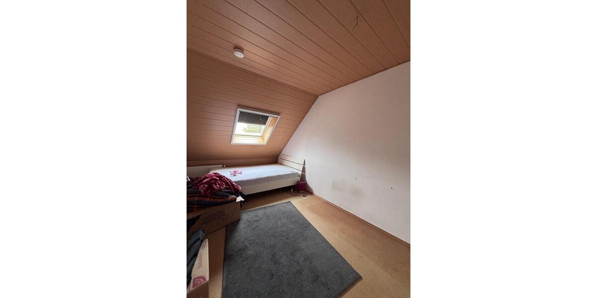 Reihenhaus Seelze - 6 Zimmer, 150 m&sup2;, 399.000&euro; | Angebot:27301359