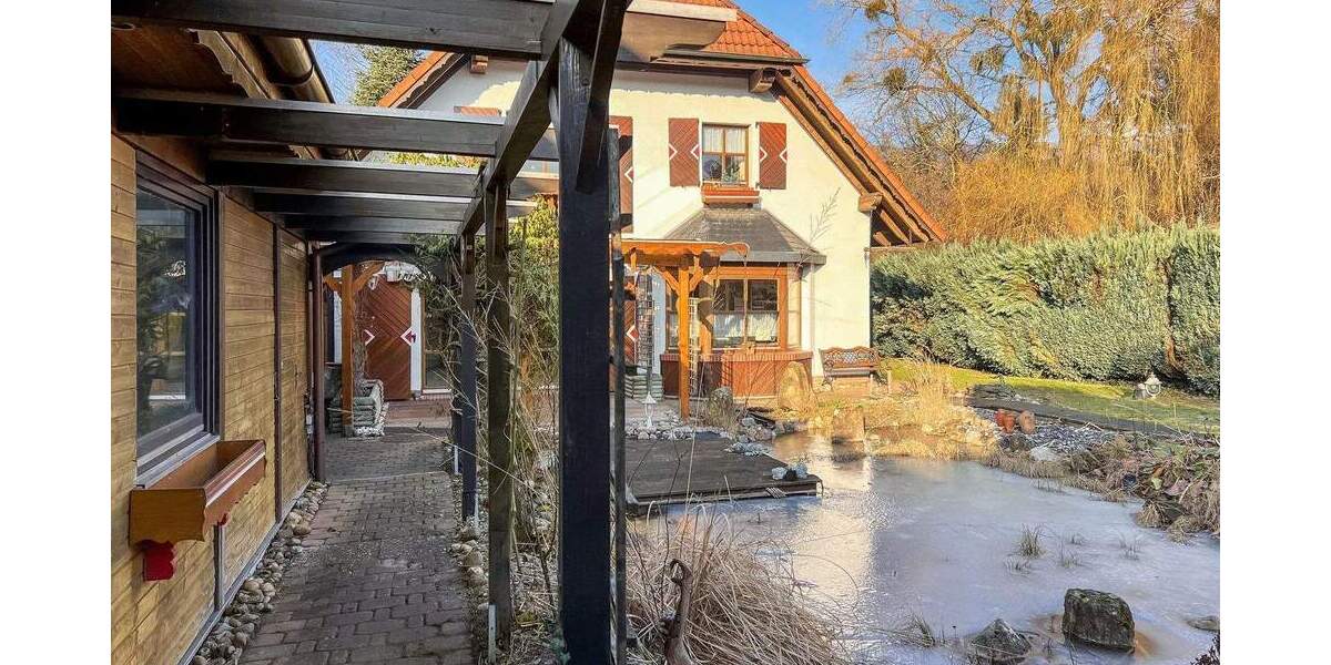 Einfamilienhaus Bad Münder Nienstedt - 8 Zimmer, 231 m&sup2;, 385.000&euro; | Angebot:25744144