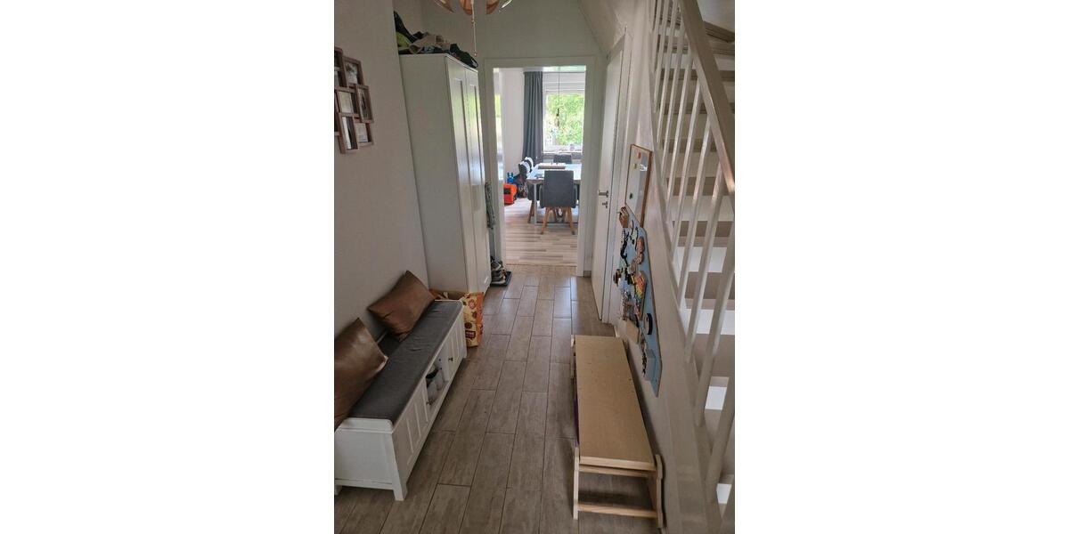 Reihenhaus Langenhagen Engelbostel - 7 Zimmer, 142 m&sup2;, 400.000&euro; | Angebot:26511130