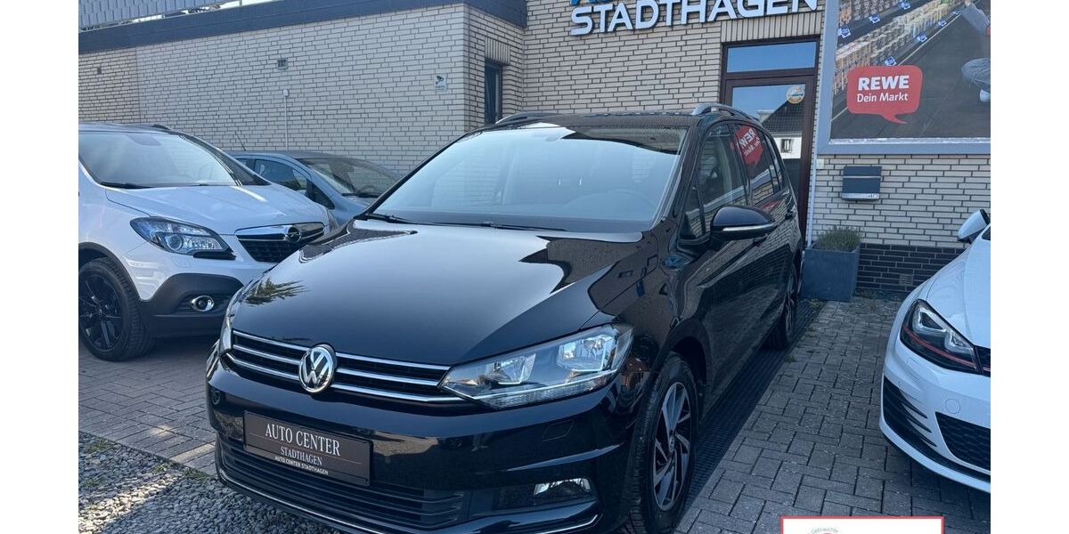 VW Touran 111.000 km 17.990 &euro; Stadthagen 31655