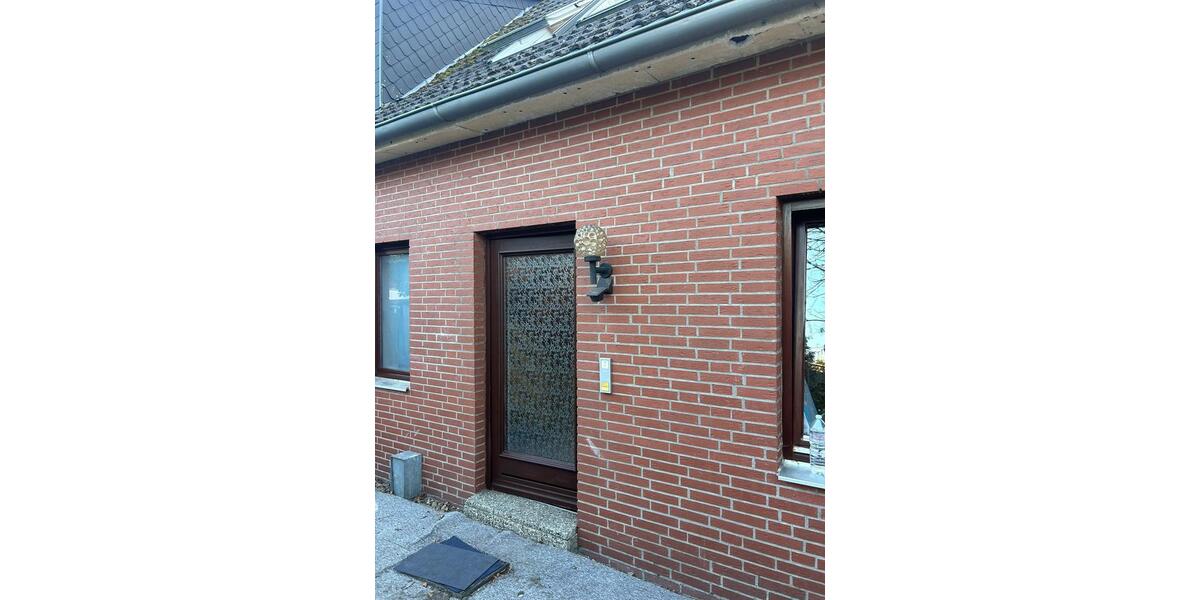 Doppelhaushälfte Burgwedel - 4 Zimmer, 116 m&sup2;, 1.250&euro; | Angebot:25834126