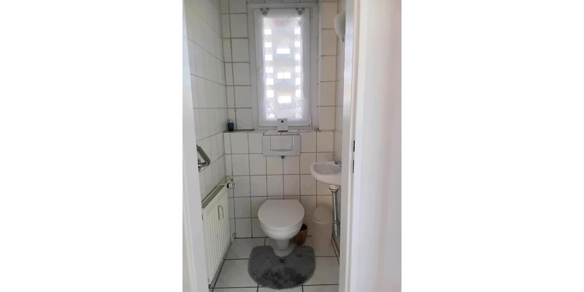 Dachgeschoßwohnung Neustadt am Rübenberge - 3.5 Zimmer, 120 m&sup2;, 1.100&euro; | Angebot:25613357