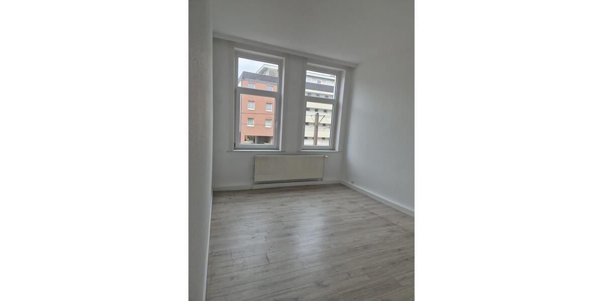 Etagenwohnung Langenhagen Brink - 3 Zimmer, 97 m&sup2;, 1.200&euro; | Angebot:25539911