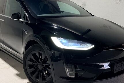 Tesla Model X 210.300 km 22.850 &euro; Hannover 30179