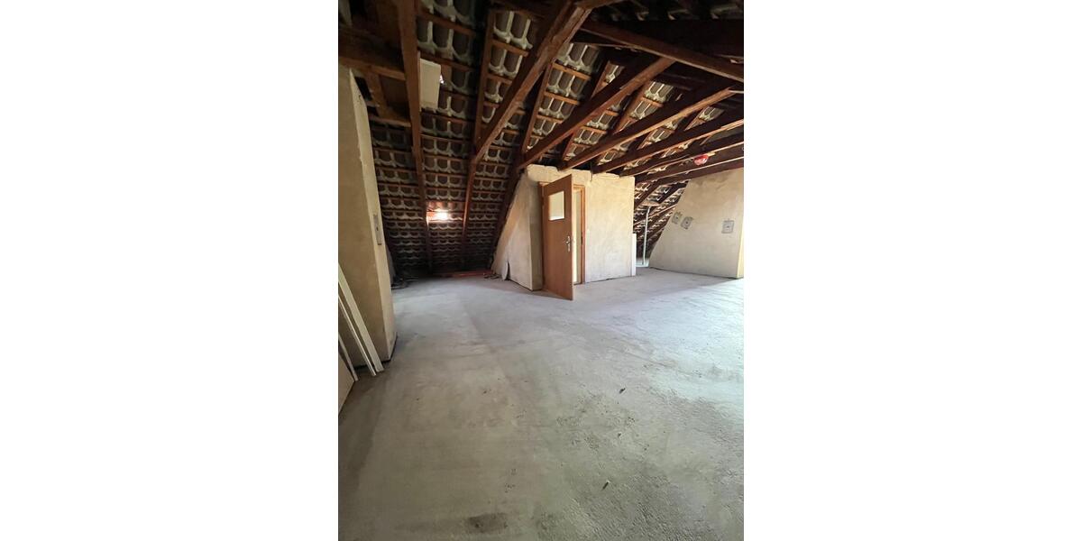 Doppelhaushälfte Stadthagen - 7 Zimmer, 170 m&sup2;, 290.000&euro; | Angebot:25382414