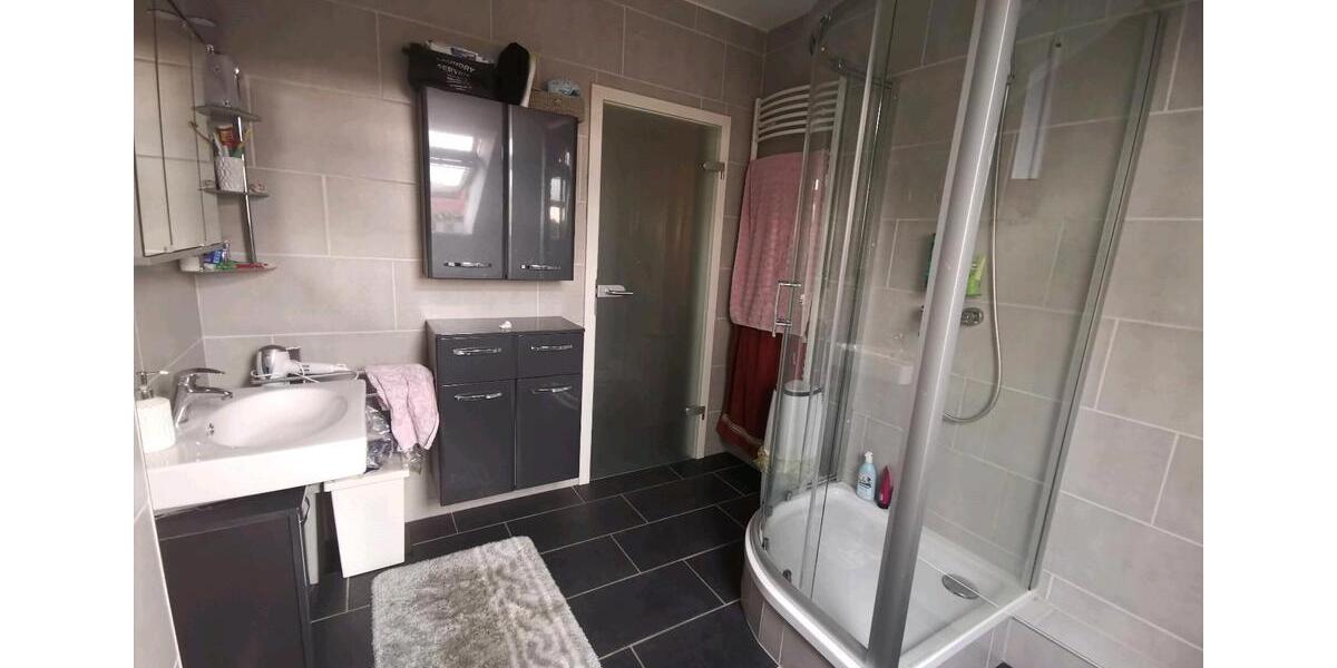 Dachgeschoßwohnung Neustadt am Rübenberge - 4 Zimmer, 97 m&sup2;, 700&euro; | Angebot:25909225