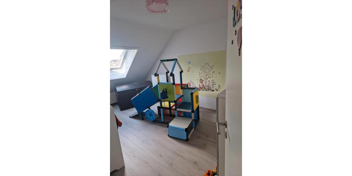 Reihenhaus Langenhagen Engelbostel - 7 Zimmer, 142 m&sup2;, 400.000&euro; | Angebot:26511130
