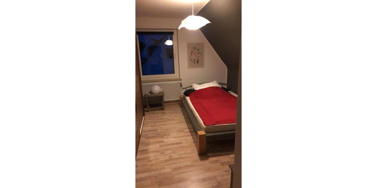 Dachgeschoßwohnung Springe - 1.5 Zimmer, 20 m&sup2;, 630&euro; | Angebot:25640486