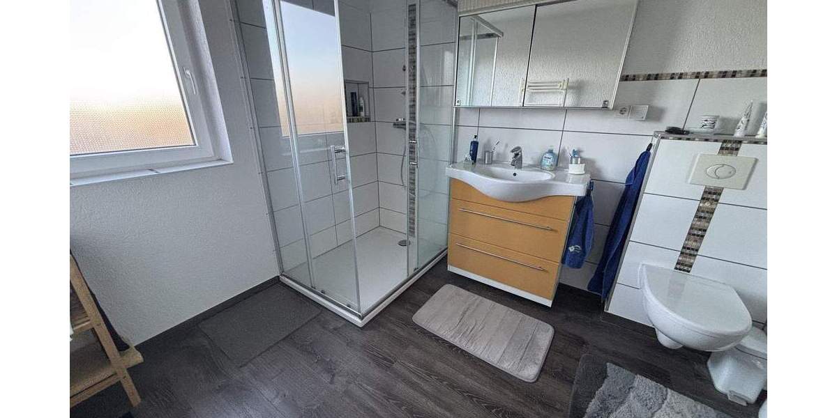 Reihenendhaus Sehnde - 5 Zimmer, 145 m&sup2;, 360.000&euro; | Angebot:25672945