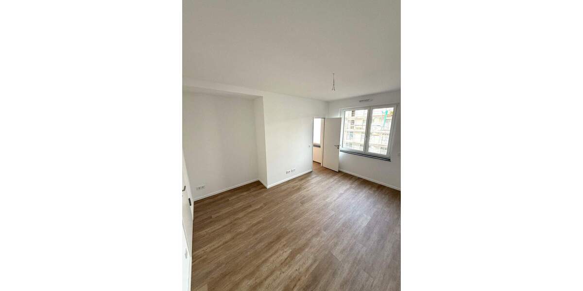 Etagenwohnung Hannover Vahrenwald - 3 Zimmer, 109 m&sup2;, 1.807&euro; | Angebot:26584383