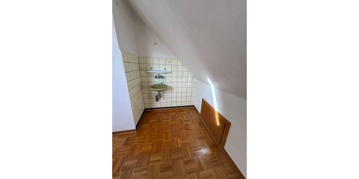 Einfamilienhaus Wunstorf Großenheidorn - 6 Zimmer, 152 m&sup2;, 320.000&euro; | Angebot:25802503