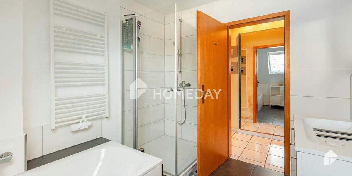 Etagenwohnung Sarstedt Heisede - 3 Zimmer, 73 m&sup2;, 149.900&euro; | Angebot:25737425