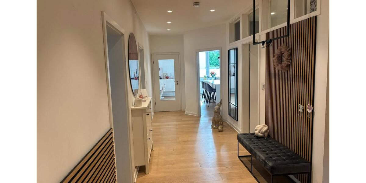 Hochparterre Hannover Vahrenwald-List - 4 Zimmer, 135 m&sup2;, 699.000&euro; | Angebot:26619523