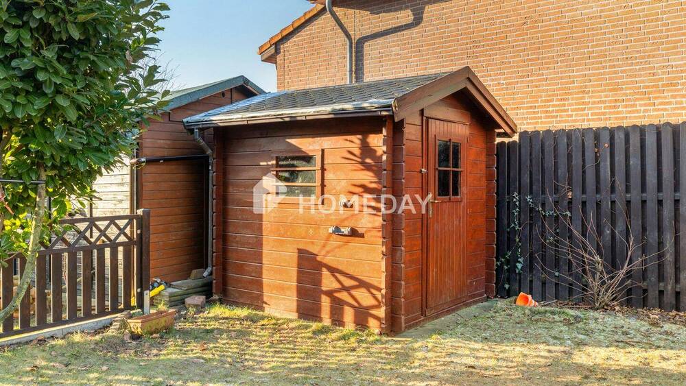 Reihenmittelhaus Langenhagen Alt-Langenhagen - 6 Zimmer, 132 m&sup2;, 439.000&euro; | Angebot:25685100