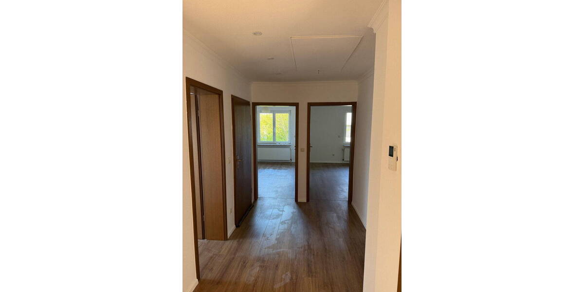 Etagenwohnung Garbsen Garbsen-Mitte - 3 Zimmer, 90 m&sup2;, 1.000&euro; | Angebot:26527573