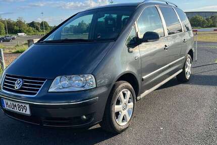 VW Sharan 241.000 km 5.750 &euro; hannover 30539