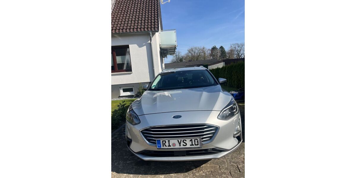 Ford Focus 227.000 km 8.800 &euro; Stadthagen 31655