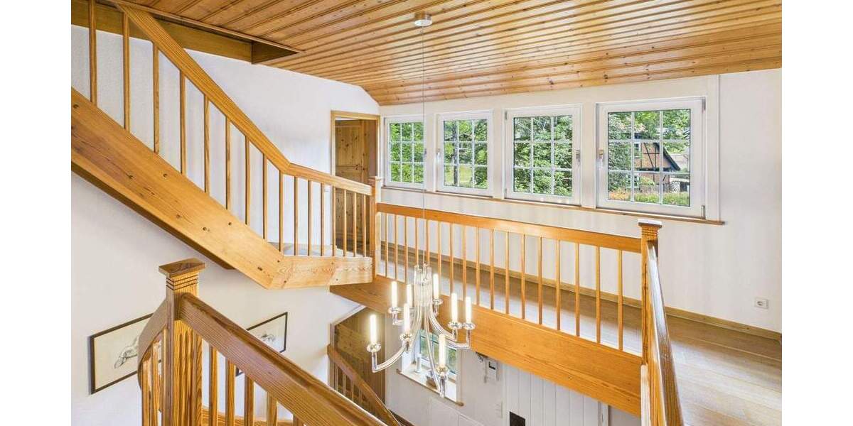 Einfamilienhaus Wedemark Bissendorf - 9 Zimmer, 348 m&sup2;, 1.250.000&euro; | Angebot:25777845