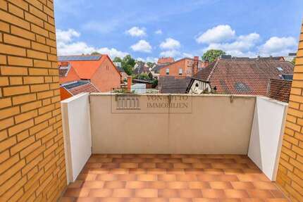 Wohnung Hannover Buchholz-Kleefeld - 2.5 Zimmer, 75 m&sup2;, 235.000&euro; | Angebot:25926950