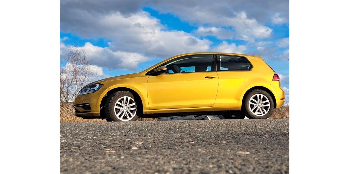 VW Golf 79.000 km 12.345 &euro; Garbsen 30827