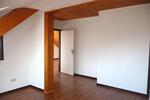 Dachgeschoßwohnung Hemmingen - 3.5 Zimmer, 100 m&sup2;, 850&euro; | Angebot:24350624
