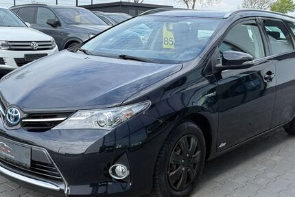 Toyota Auris 155.680 km 9.950 &euro; Barsinghausen ( bei Hannover ) 30890