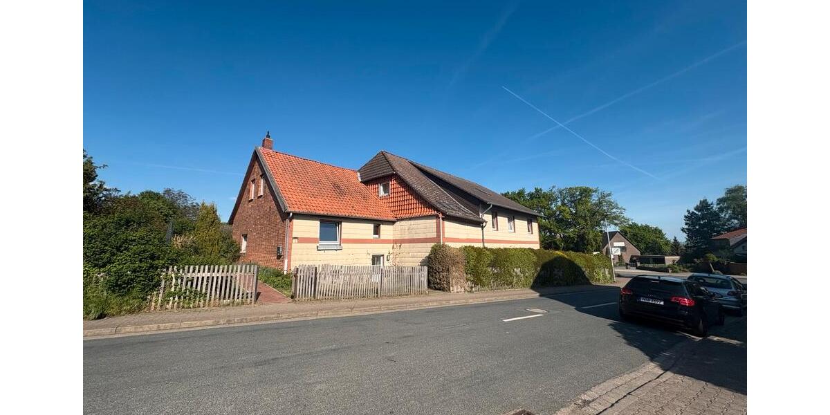 Etagenwohnung Springe - 3 Zimmer, 85 m&sup2;, 795&euro; | Angebot:25237570