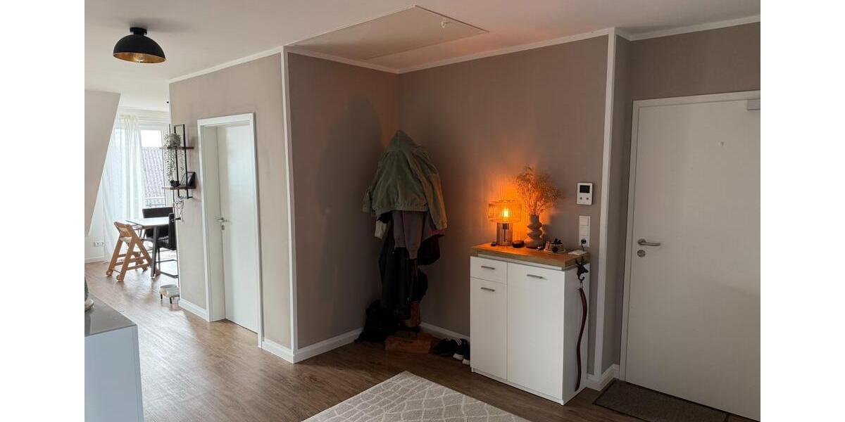 Dachgeschoßwohnung Hagenburg - 3 Zimmer, 91 m&sup2;, 319.000&euro; | Angebot:22307346