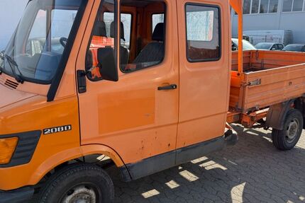 Mercedes-Benz Andere 220.055 km 2.990 &euro; Langenhagen 30851