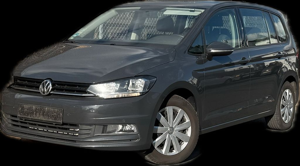 VW Touran 168.697 km 9.990 &euro; Garbsen 30827
