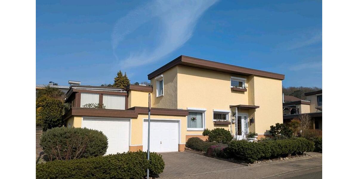 Einfamilienhaus Hannover Döhren-Wülfel - 11 Zimmer, 120 m&sup2;, 330.000&euro; | Angebot:26416110