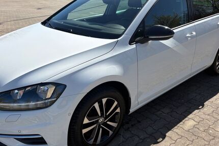 VW Golf 121.500 km 13.499 &euro; Wennigsen 30974