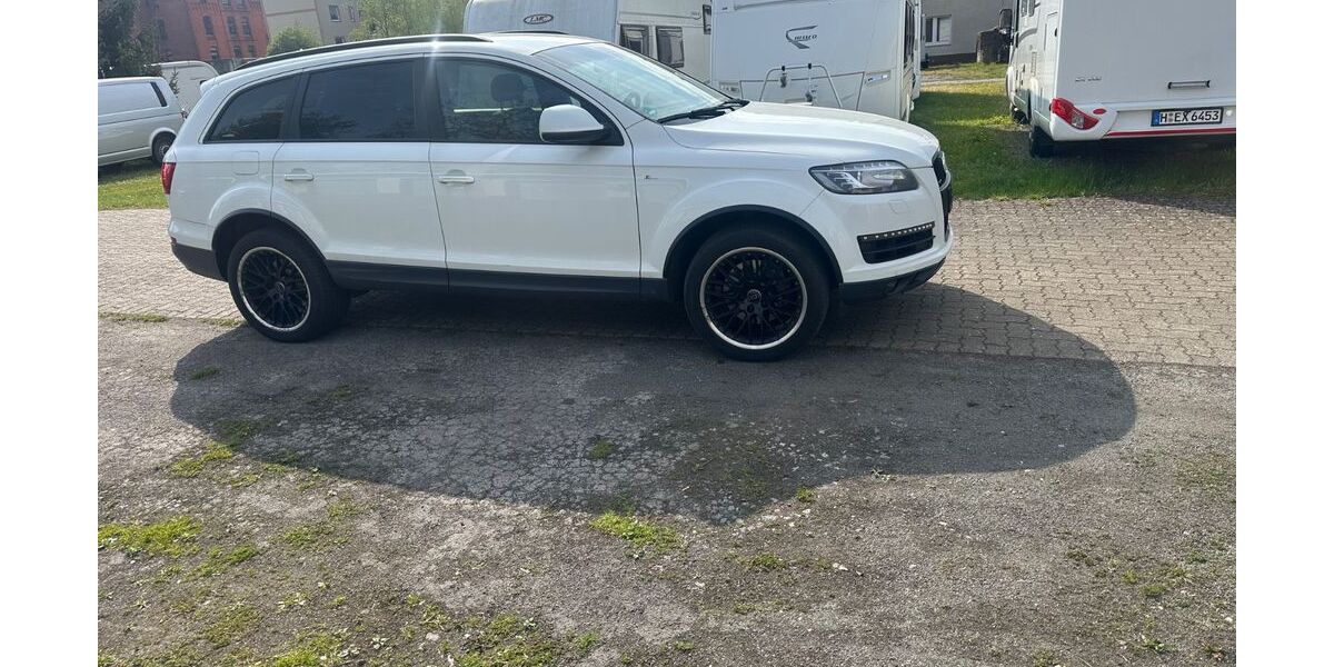 Audi Q7 223.000 km 9.758 &euro; Hannover OT Ricklingen 30459
