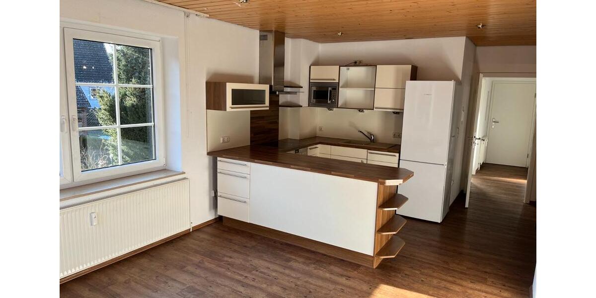 Etagenwohnung Barsinghausen - 3 Zimmer, 100 m&sup2;, 900&euro; | Angebot:25320534