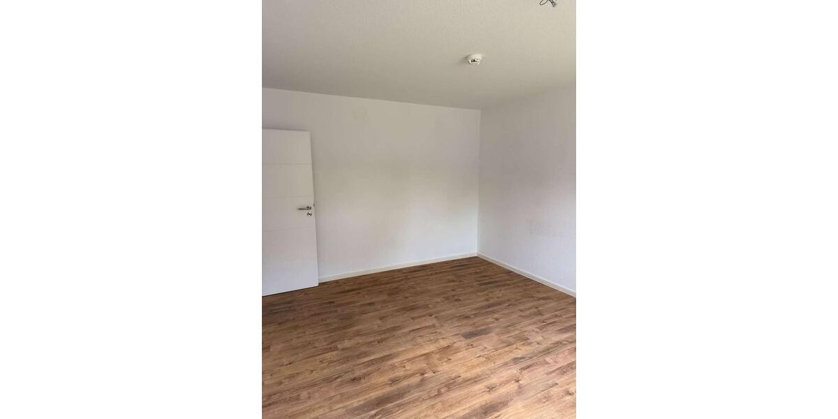 Etagenwohnung Springe - 2 Zimmer, 58 m&sup2;, 609&euro; | Angebot:26658658