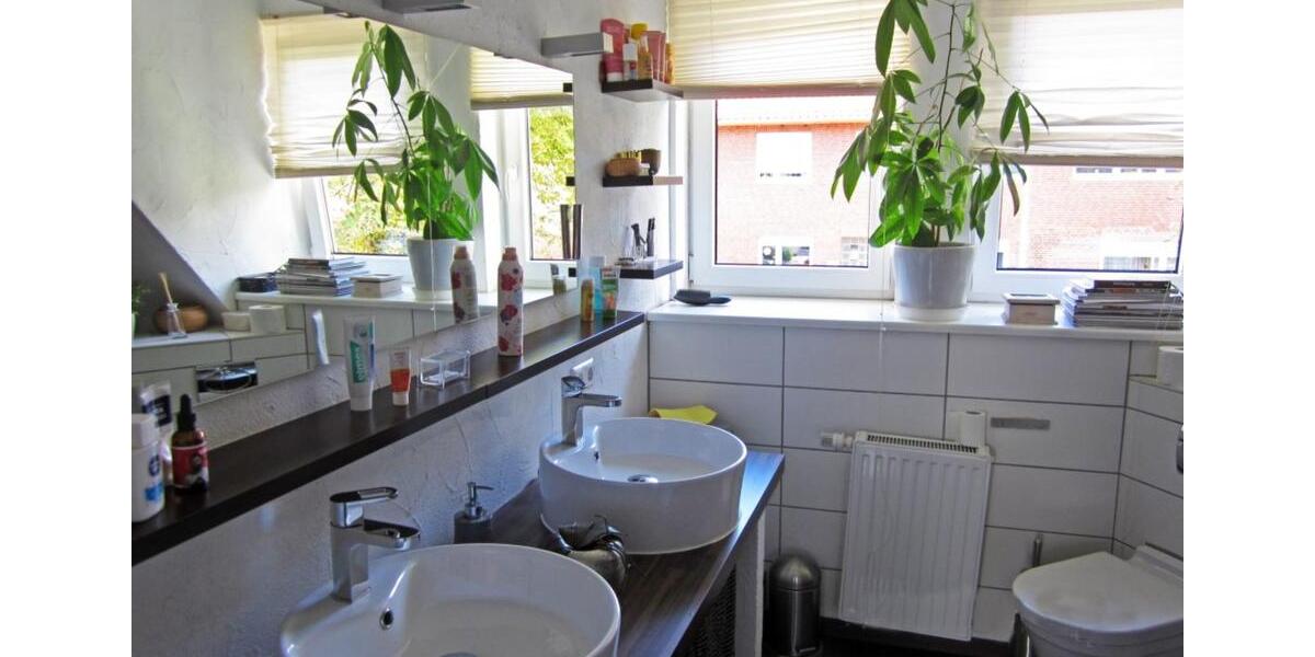 Dachgeschoßwohnung Neustadt am Rübenberge - 4 Zimmer, 117 m&sup2;, 1.130&euro; | Angebot:25841909