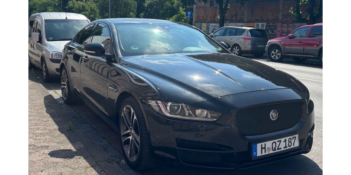 Jaguar XE 178.027 km 9.250 &euro; Hannover 30451