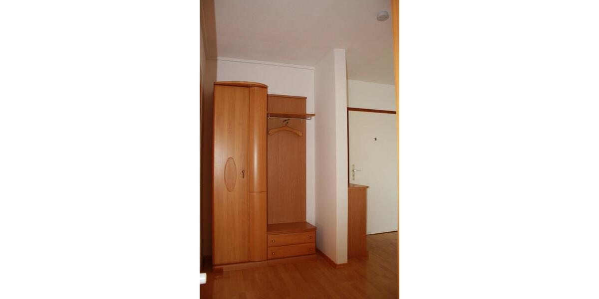 Etagenwohnung Laatzen - 3 Zimmer, 79 m&sup2;, 868&euro; | Angebot:25948870