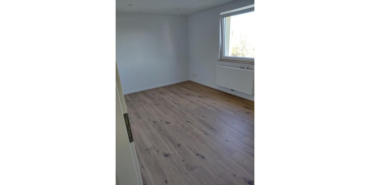 Etagenwohnung Burgdorf - 4 Zimmer, 86 m&sup2;, 243.000&euro; | Angebot:25757329