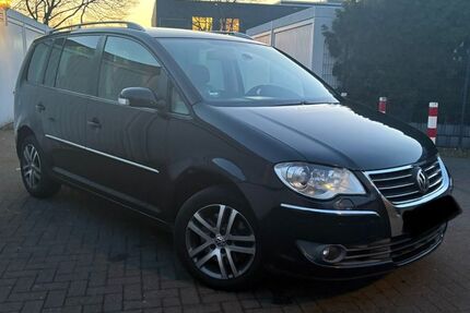 VW Touran 280.000 km 2.600 &euro; Hannover 30519