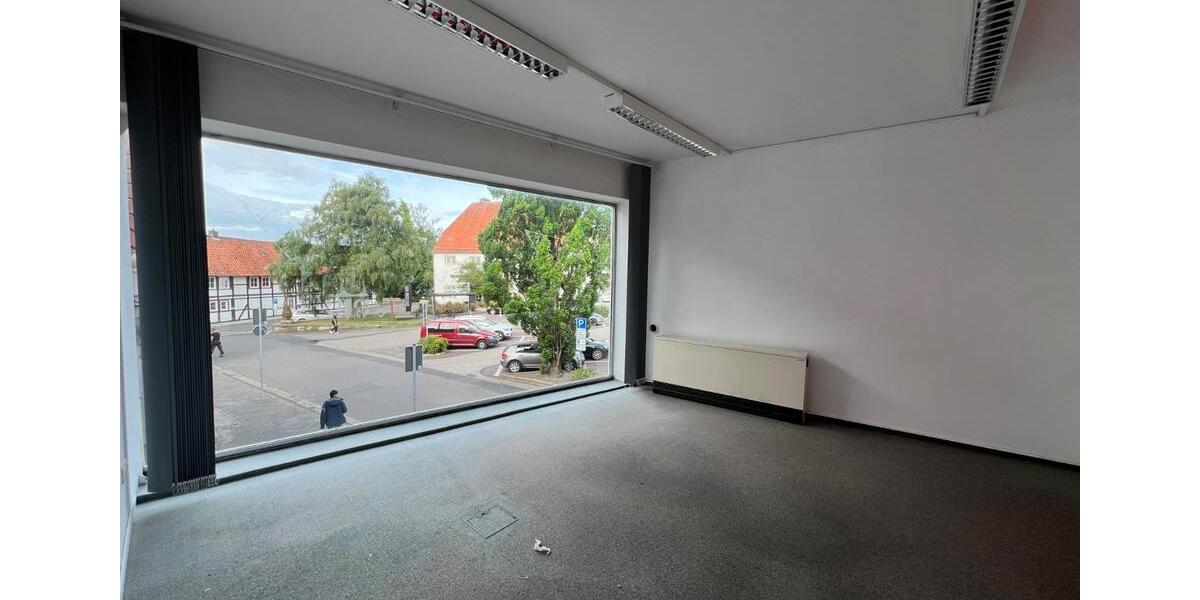Etagenwohnung Bad Münder am Deister - 5 Zimmer, 130 m&sup2;, 900&euro; | Angebot:25128203