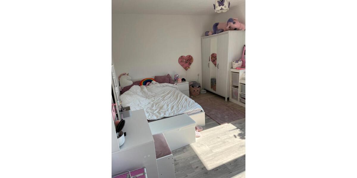 Etagenwohnung Garbsen Berenbostel - 3 Zimmer, 76 m&sup2;, 950&euro; | Angebot:25922703