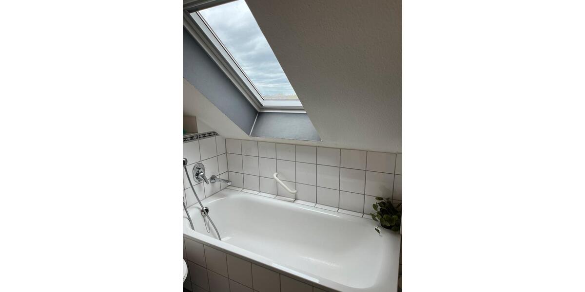 Dachgeschoßwohnung Hemmingen - 3 Zimmer, 74 m&sup2;, 309.000&euro; | Angebot:27499944
