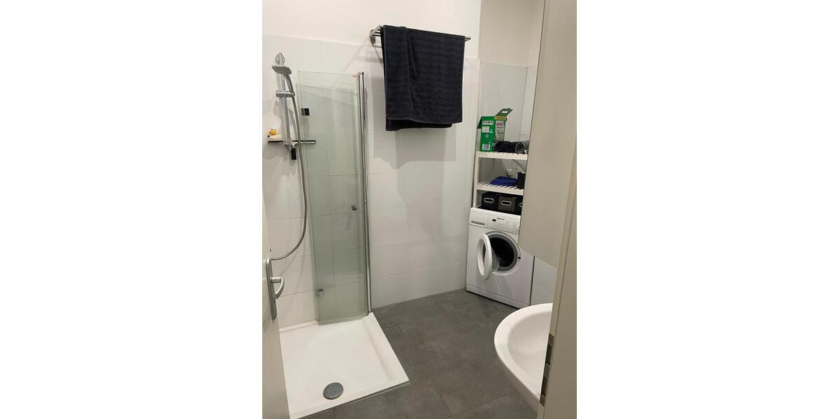 Hochparterre Hannover Mitte - 3 Zimmer, 85 m&sup2;, 250.000&euro; | Angebot:26613261