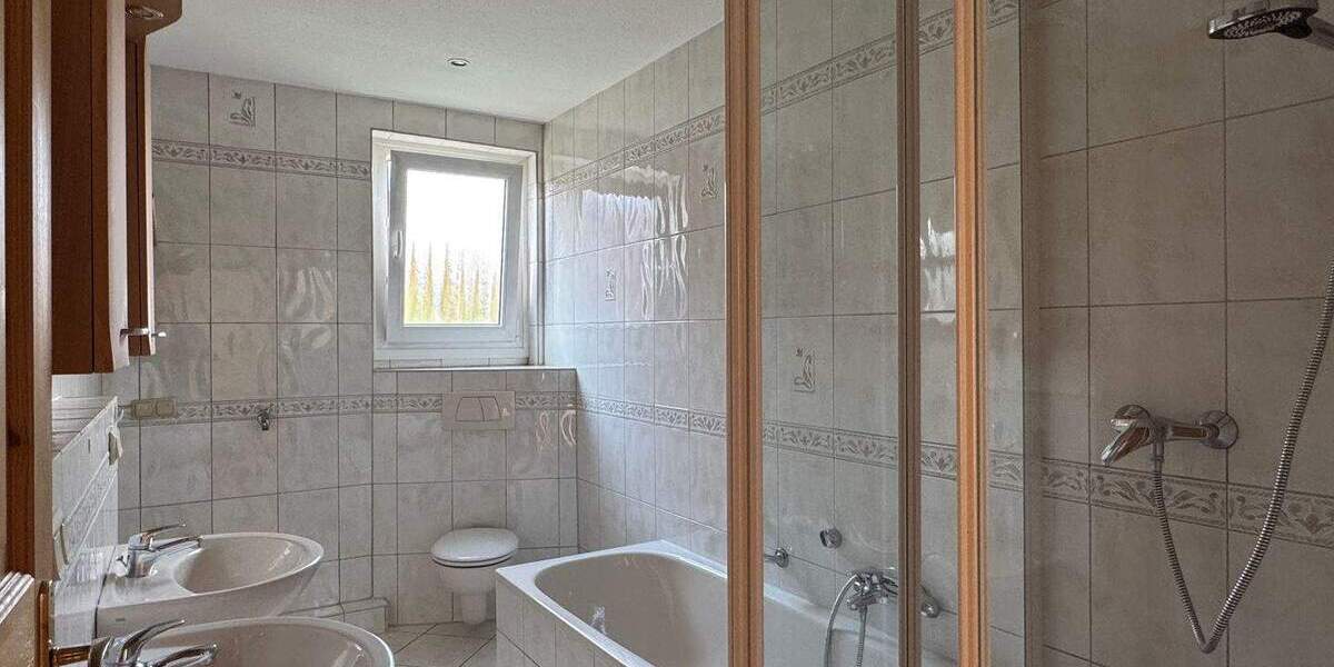 Etagenwohnung Barsinghausen - 4 Zimmer, 100 m&sup2;, 169.000&euro; | Angebot:25705868